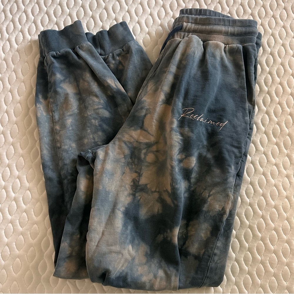 Reclaimed Vintage high waisted sweats